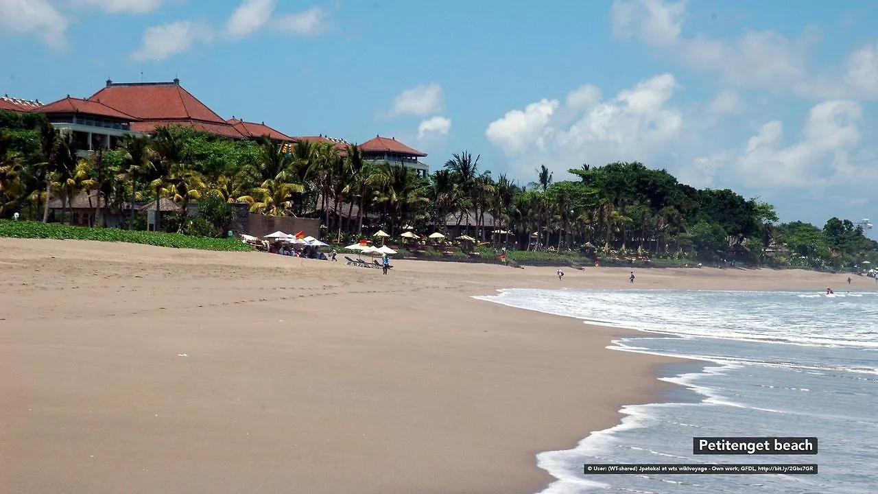 Zen Premium Seminyak Eka Laweya Hotel