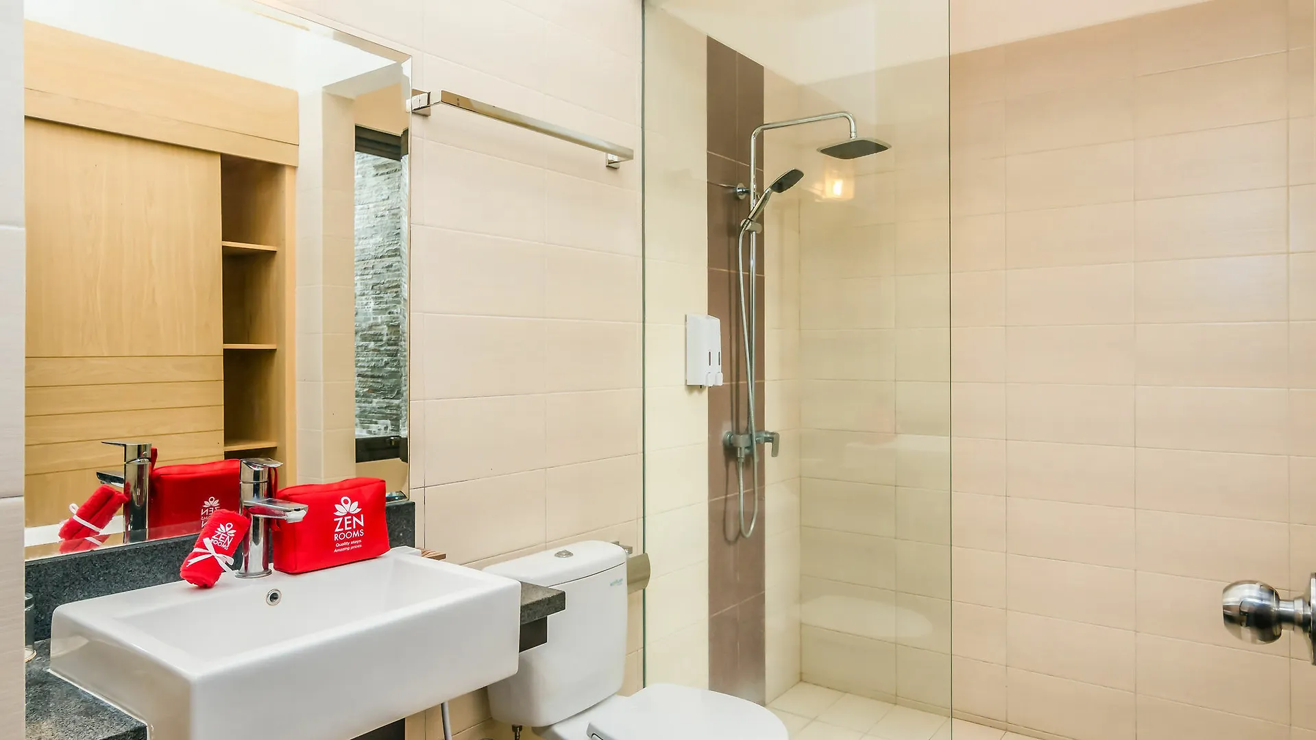 Zen Premium Seminyak Eka Laweya Hotel