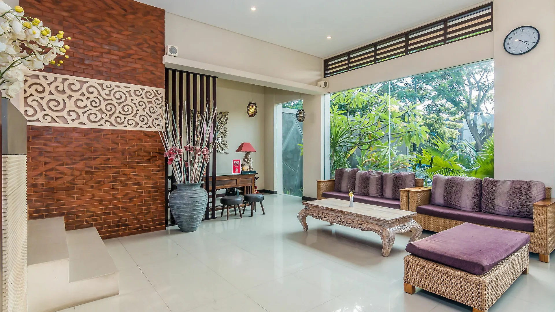 Zen Premium Seminyak Eka Laweya Hotel