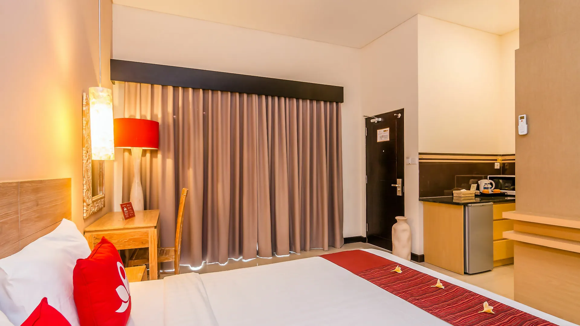 Zen Premium Seminyak Eka Laweya Hotel 3*, Seminyak (Bali) Indonesia