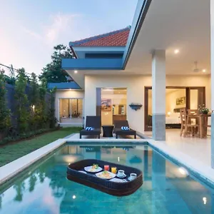 Kubu Petitenget Seminyak
