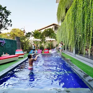 Vansari *** Seminyak